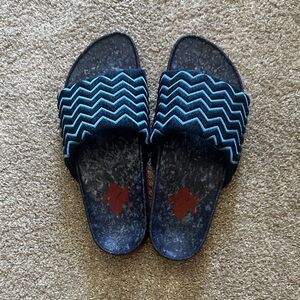 Rabbit recovery slides size 7